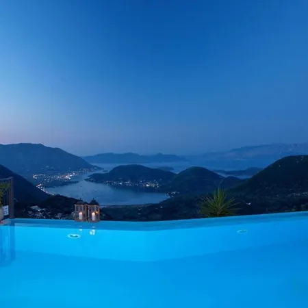 Peaceful With Stunning Sea Views Villa Fternon