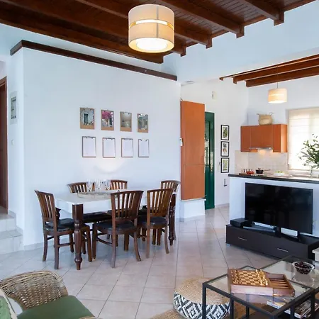 Peaceful With Stunning Sea Views Villa Fternon